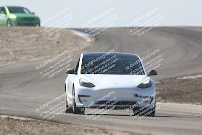 media/Oct-18-2025-Speed Ventures (Sat) [[8b3b7cf525]]/Purple/Session 2 (Phil Hill)/